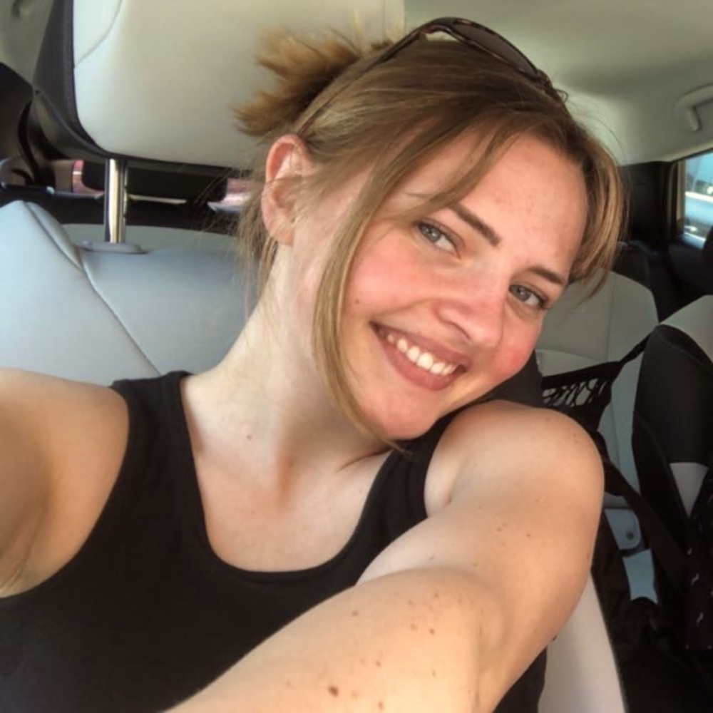 Meet your Posher, Madelyn